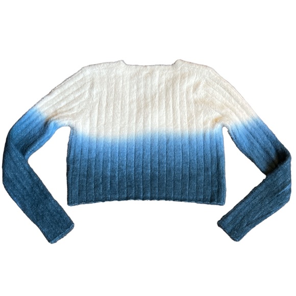 Urban Outfitters sweater Bellini cropped soft knit blue cream M NWT - Picture 4 of 12